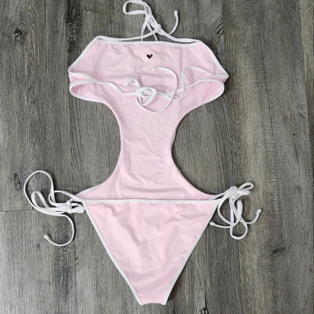 New!Frankies Bikini Amalia‎ One-piece Monokini Pink Heart